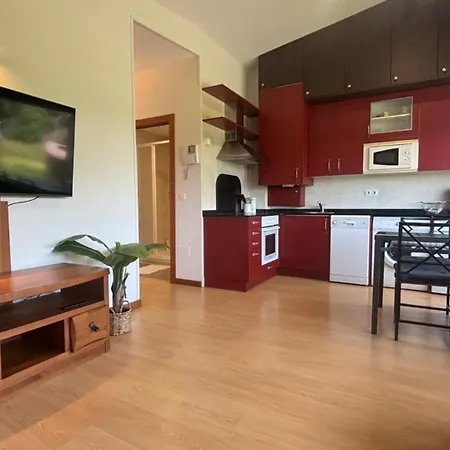 Ap Txalupa Ii Apartman